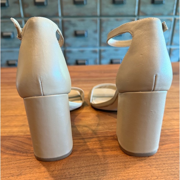 Sam Edelman Daniella Block Heel Sandal - Picture 5 of 6